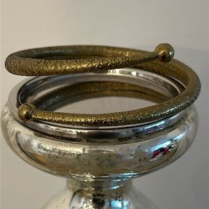 New Gorgeous Arm Cuff / Band Bracelet